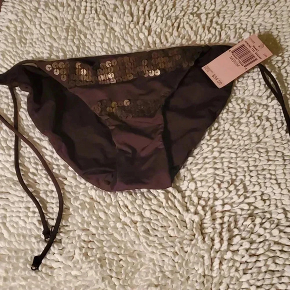 JUICY BOTTOM TIE BIKINI - Picture 1 of 4
